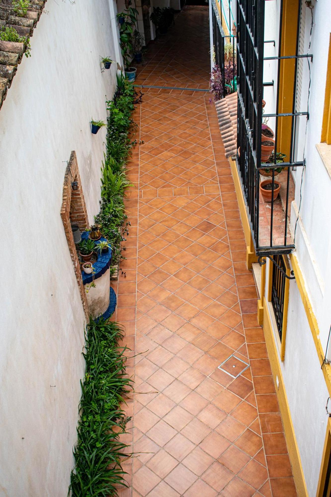Alojamiento Entero, Centro De Cordoba Con Cochera Eksteriør bilde